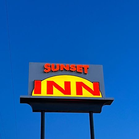 גרנטס פאס Sunset Inn מראה חיצוני תמונה